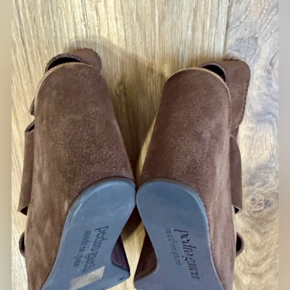 Pedro Garcia Brown Suede Platform Wedge Sandals Size 6.5B